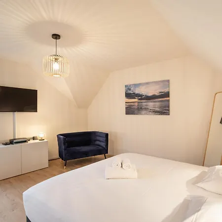 La Petite Maison Dans La Prairie - Havre De Paix Rennes